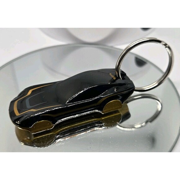 Hot wheels Experimotors Coupe Clip Keychain  NO CARD Black/Gold - Picture 1 of 2